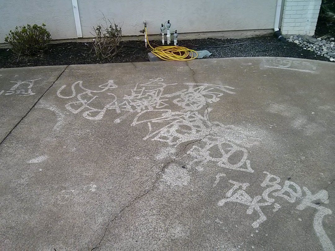 Remove graffiti off concrete in Sacramento, CA